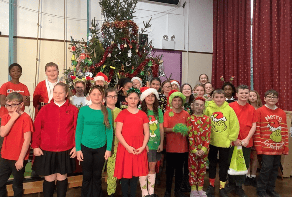 A Magical Christmas Movie Adventure 🎄🎬